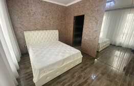 Oportunitate! Apartament cu 3 camere, 112 mp,  etaj intermediar, zona centrala