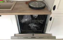 Apartament 2 camere, bloc nou, terasa 16 mp, garaj, zona strazii Burebista