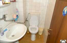 Vanzare apartament 3 camere, 74 mp utili, zona P-ta Cipariu, mobilat