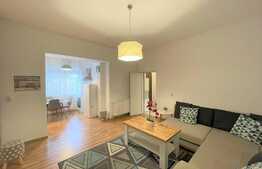 Apartament 2 camere, intr-o cladire interbelica cu o suprafata de 65 mp, zona Platinia 