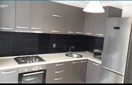 Apartament 2 camere, 2 parcari, la cheie, zona centrala!