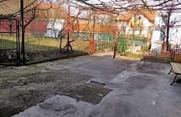 Apartament cu gradina, in vila! Cartier Andrei Muresanu!