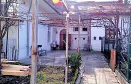 Apartament cu gradina, in vila! Cartier Andrei Muresanu!