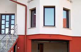 Casa cu CF, garaj, utilitati, teren 930 mp, Exterior Sud!