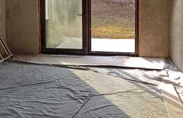 Casa cu CF, garaj, utilitati, teren 930 mp, Exterior Sud!