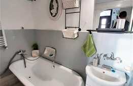 Apartament de 2 camere, 70 mp, zona Piata Unirii