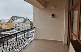 Apartament 3 Camere Coresi