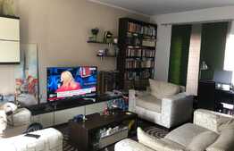 Oportunitate! Apartament in Vila 103 m2 , zona Campului, 3 camere cu Garaj !