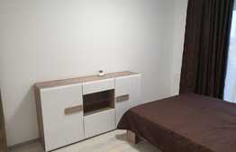 Apartament de 2 camere cu 2 balcoane, Nicolae Labis, Tractorul