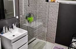 Casa cu 4 camere, 110 mp, Tarlungeni