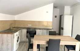 Apartament 3 camere, semidecomandat, 60 mp, parcare, zona Vivo