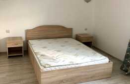 Apartament 3 camere, semidecomandat, 60 mp, parcare, zona Vivo