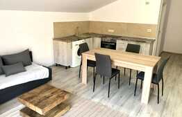 Apartament 3 camere, semidecomandat, 60 mp, parcare, zona Vivo