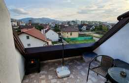 Apartament 3 camere, Zona Tractorul 