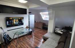 Apartament 3 camere, Zona Tractorul 