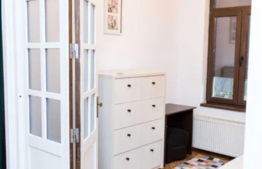 Apartament 3 camere semidecomandate, 55 mp, zona Centrala