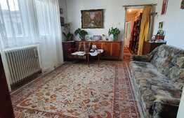 Apartament 3 camere semidecomandat, 67mp, Piata Flora, Manastur
