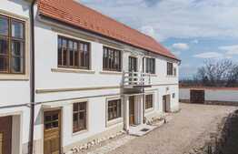 Casa saseasca deosebita 8 camere, 1826 mp teren, Codlea