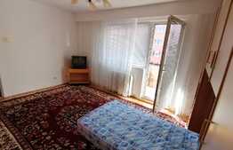 Apartament 3 camere, etaj intermediar zona BIG