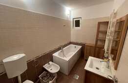 Apartament cu 3 camere, parcare, decomandat, 86mp, zona Campului