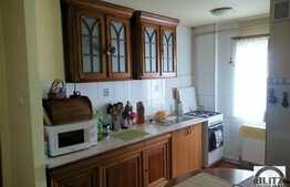 Apartament de vanzare, 3 camere semidecomandate, 57 mp, zona Big