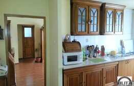 Apartament de vanzare, 3 camere semidecomandate, 57 mp, zona Big