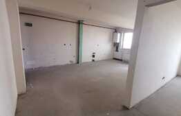 Apartament 3 camere, 2 băi, garaj, zona Terra