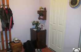 Apartament 2 camere decomandate, 54 mp,  zona strazii Sesul de Sus