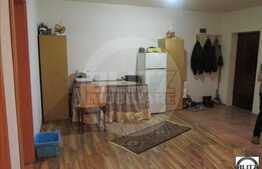 Apartament cu 3 camere, 60 mp, TERASA de 60 mp!