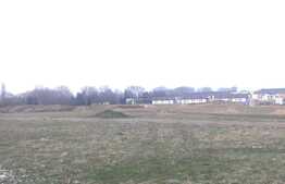 Teren intravilan de 761 mp, zona Tractorul