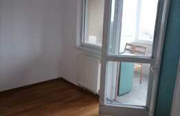 Apartament 4 camere partial mobilat, Tractorul