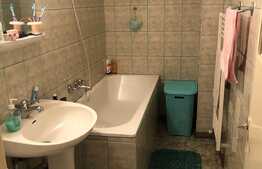 Apartament 3 camere, decomandat, etaj intermediar, zona Dorobantilor