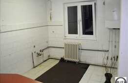 Apartament 3 camere decomandate, 72 mp utili, boxa la subsol, zona linistita!