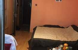 Garsoniera in zona Coresi 