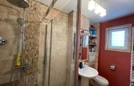  Locatia face diferenta! 4 camere, 120 mp, etaj intermediar, pret avantajos! 