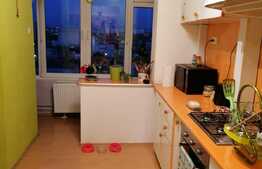 Apartament 3 camere zona centrala 