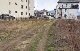 Teren Tractorul VI, 972 mp