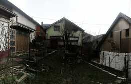 Se vând doua case cu potențial de dezvoltare, schei Brașov