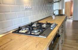 Apartament mobilat modern cu 3 camere decomandate ,prima inchiriere,70mp, zona Intre Lacuri, Pet friendly