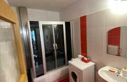 Apartament 2 camere la casa, decomandat, 70 mp, curte, zona strazii Avram Iancu