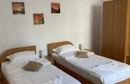 Apartament 2 camere la casa, decomandat, 70 mp, curte, zona strazii Avram Iancu