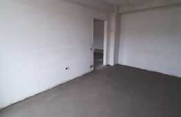 Optional finisaje sau predare la cheie, lift, etaj intermediar, expunere sudica, zona Terra