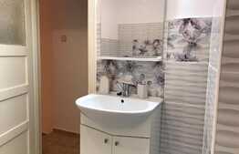 Apartament de 2 camere, 60 mp, cu iesire la curte!