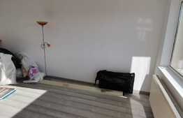 Apartament de 73 mp cu parcare subterană, priveliște, zona Florilor