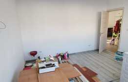 Apartament de 73 mp cu parcare subterană, priveliște, zona Florilor