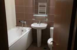 1 camera, 35 mp, zona Sala Sporturilor, cartier Plopilor