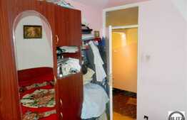 Apartament cu 3 camere, 65 mp utili, loc parcare si boxa, zona FSEGA!