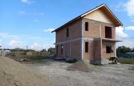 Casa cu potential de personalizare, Stupini Brasov