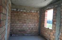 Casa cu potential de personalizare, Stupini Brasov