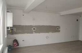 Apartament de 3 camere, etaj intermediar, 2 locuri de parcare! situat in zona Terra